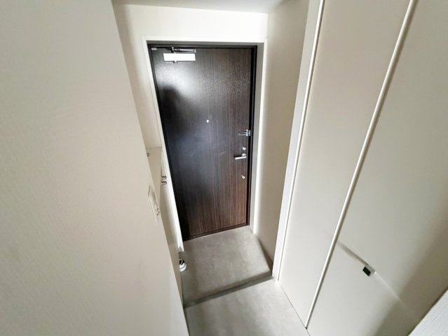 ヴェリテ三国の玄関