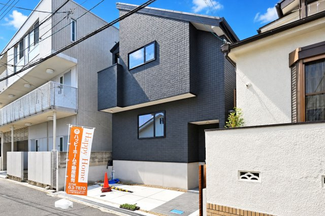 ハッピータウン豊中市本町8丁目新築一戸建て│3LDK+駐車1台可
