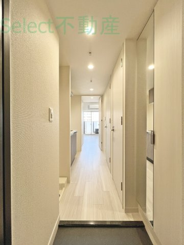 アステリ鶴舞テーセラの玄関