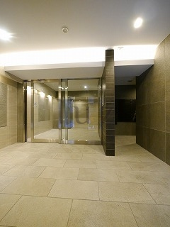 ラフィスタ川崎Ⅲのエントランス