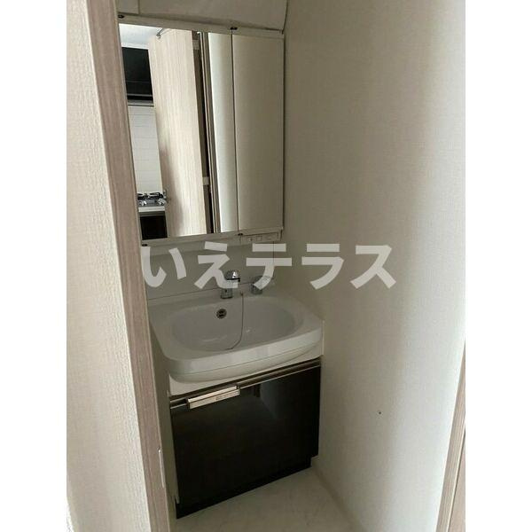グランカリテ神戸ハーバーランド前の洗面所