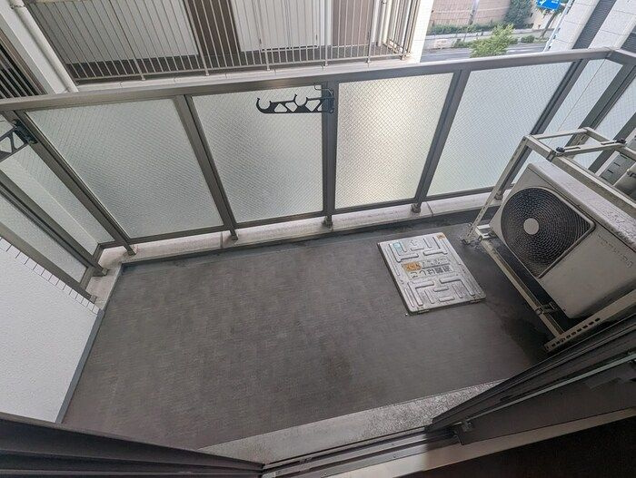 名駅アイサンメゾンのバルコニー