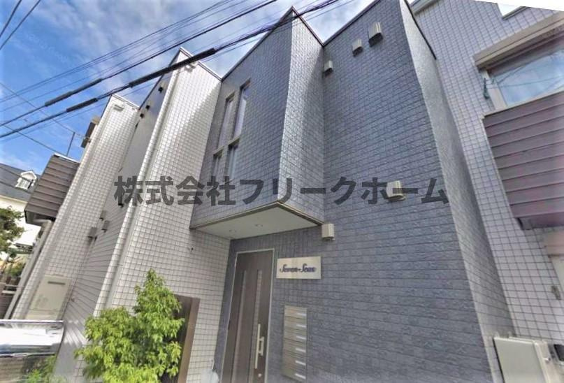 武蔵野市中町１丁目のアパートの外観
