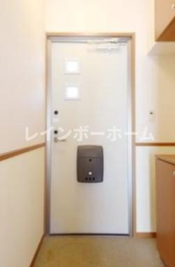 ピュア・ビレッジの玄関