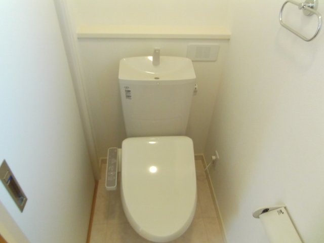 藤沢市片瀬１丁目のテラスのトイレ