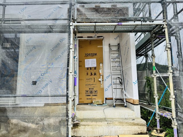 八王子市　弐分方町　新築一戸建て　４０期の玄関|～玄関は安心のWロックキーを採用～