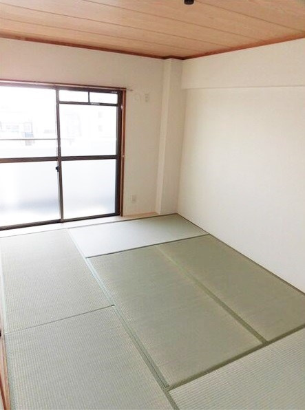 赤坪第２小菅ビルのその他