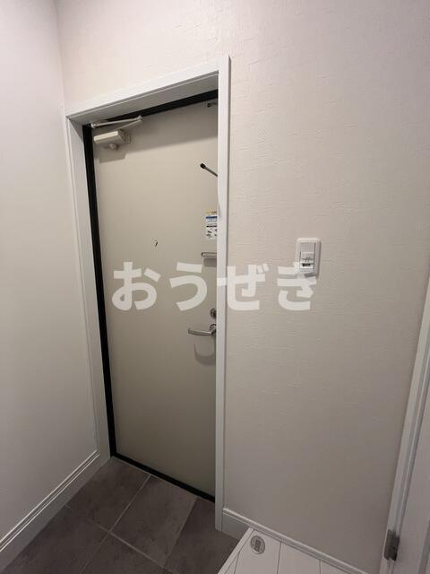 Ｊブラン竹ノ塚の玄関