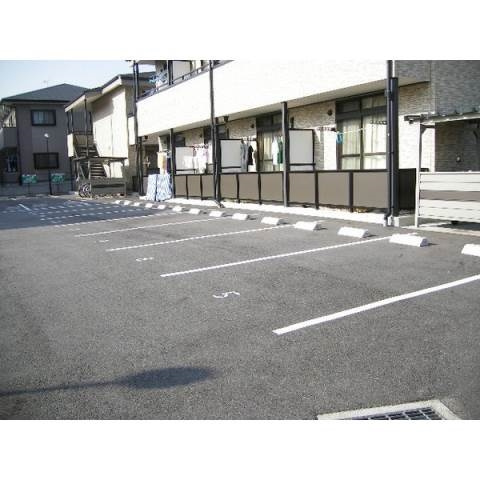 ＯＡＳＩＳ　ｔｅｎｎｐａｋｕの駐車場