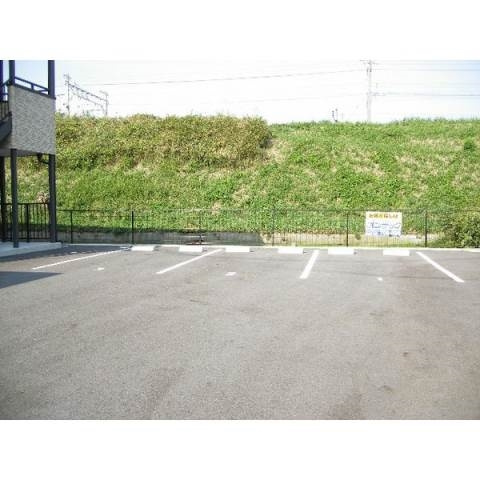 ＯＡＳＩＳ　ｔｅｎｎｐａｋｕの駐車場
