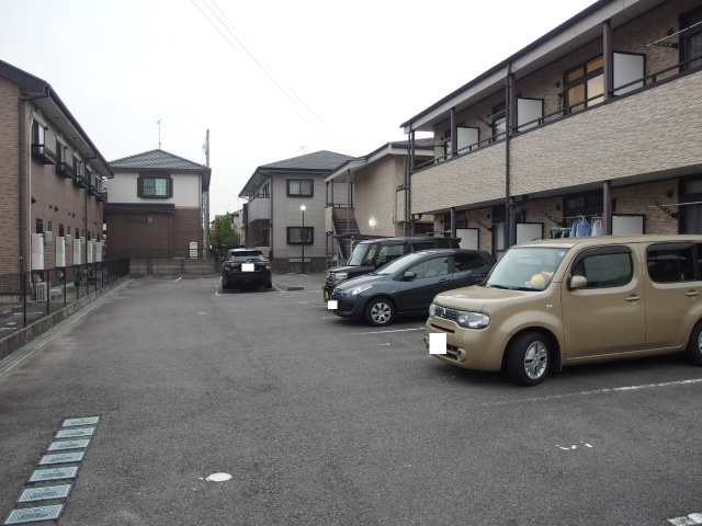 ＯＡＳＩＳ　ｔｅｎｎｐａｋｕの駐車場