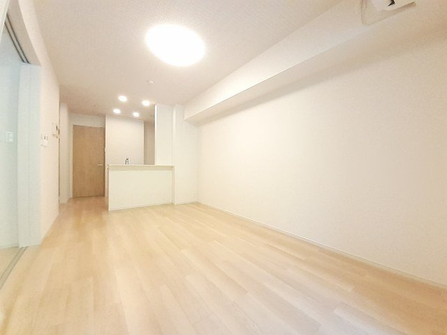 鞍手郡小竹町大字勝野のアパートの居間・リビング
