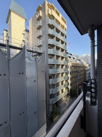 新宿区新宿５丁目の中古マンションの展望