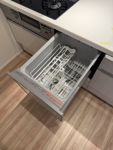 新宿区新宿５丁目の中古マンションのキッチン|食洗機