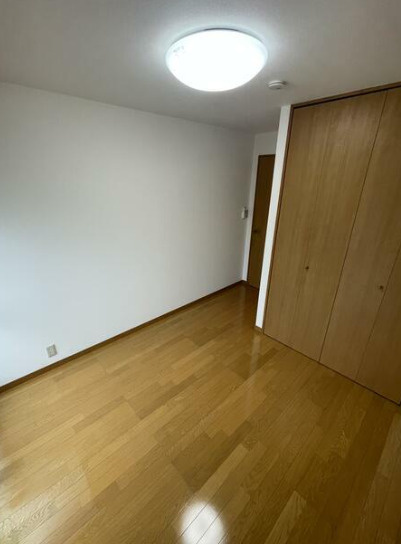 マンションはづきの洋室