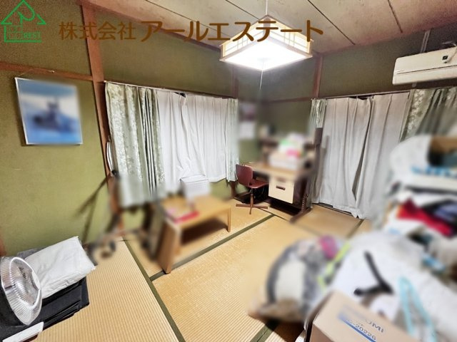 高砂市荒井町紙町　　山陽電鉄「荒井駅」徒歩6分の和室