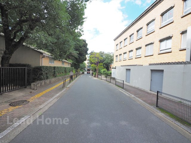 【その他】 | 有栖川パークヒルズ | 前面道路