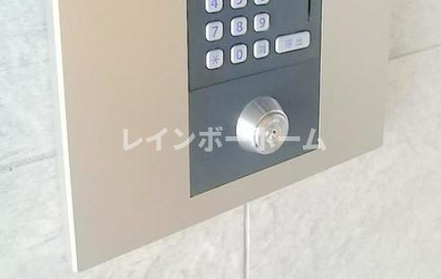 Impleos朝霞根岸台のセキュリティ|同物件別号室参考写真です。