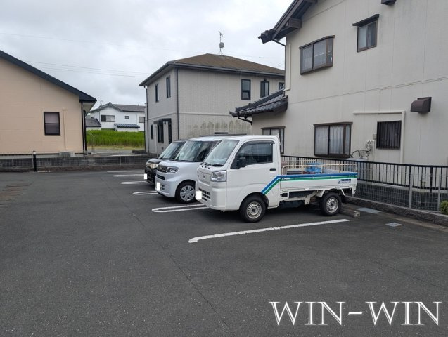 スターリースカイの駐車場