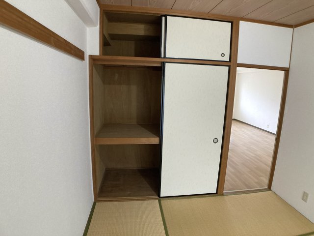 ロイヤルコート山の街の収納|各部屋に収納スペースを完備