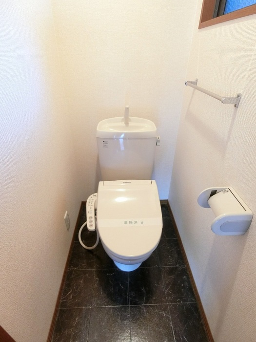 ヒマワリたけのB棟のトイレ|※別部屋の写真です。参考下さい。