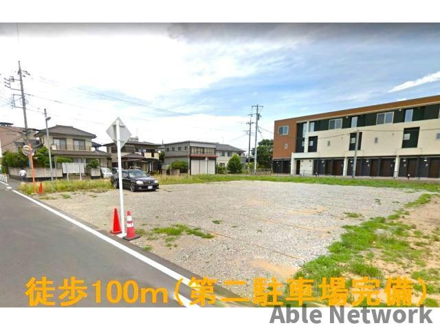 プリヴィラ壹番館の駐車場