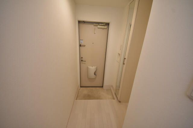 ＣＢ日進フォリアの玄関