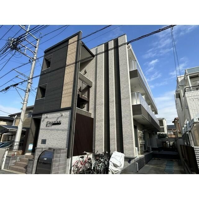 ＫＡＲＥＩＤの外観