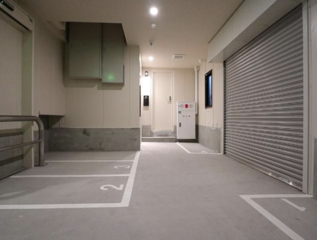 ムジーク北参道の駐車場