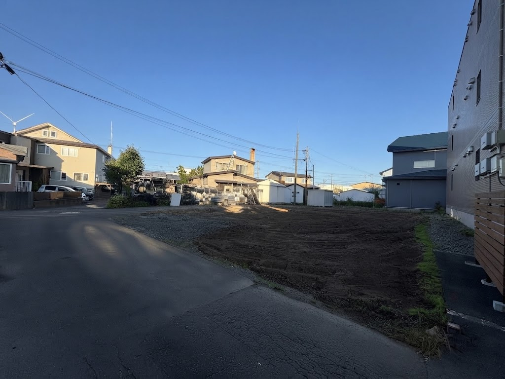 【解体更地完了】愛国東の陽当り良好な角地！自由設計が叶う建築条件なし土地の周辺