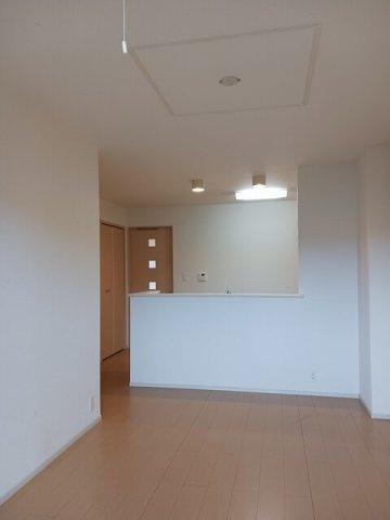 【居間・リビング】 | アンジュールＡＲＩＤＡ　Ⅱ | リビングです