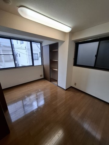 台東区入谷１丁目の賃貸マンション