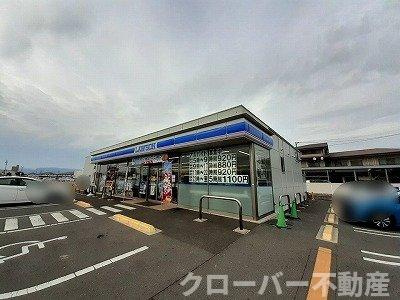 トラッド杉本の周辺|ローソン多肥上町店さんまで650m