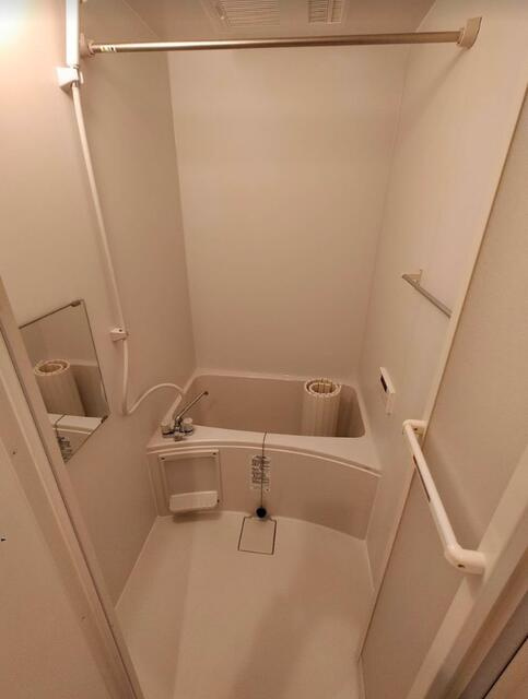 川崎市多摩区西生田３丁目のアパートの浴室|別部屋の参考写真