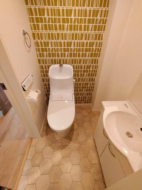 川崎市多摩区西生田３丁目のアパートのトイレ|別部屋の参考写真