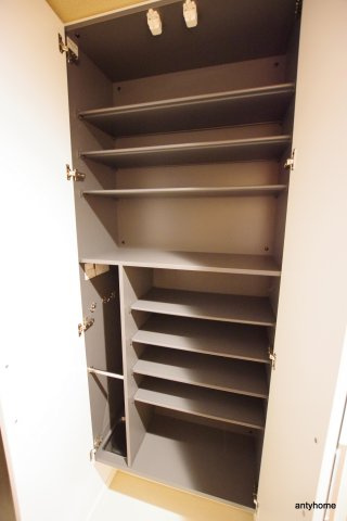 グランセジュール江坂の収納