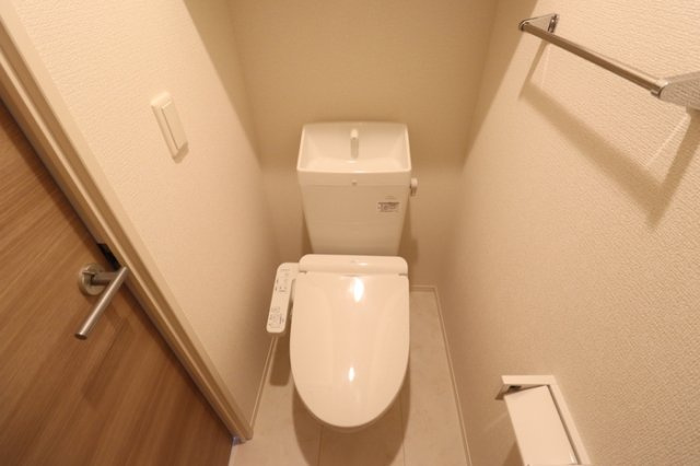 パークメゾン美幸町のトイレ|コンパクトで使いやすいトイレです