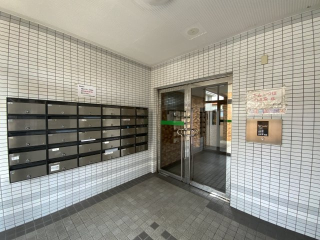 ホーユウパレス姫路広畑のエントランス