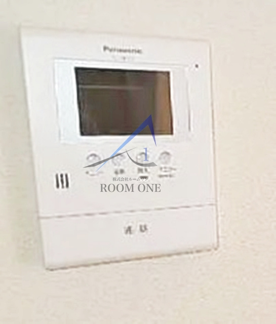 ペルソナ平和台のセキュリティ|モニター付きインターホンです。