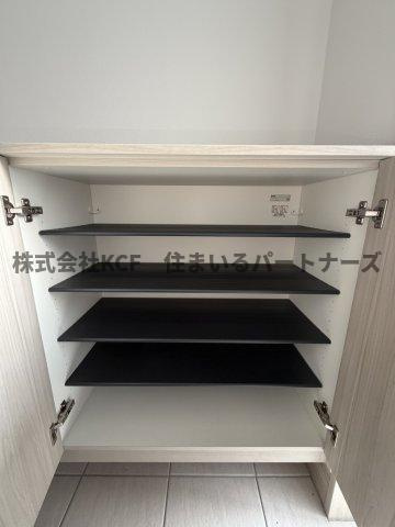 FLOW野中町の収納|小物を収納するのに便利です