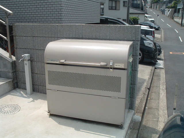 エスコート秋のその他共用部分|居住者専用ダストボックス