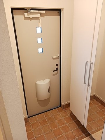 プレステージ花ずいＦの玄関|シンプルで使いやすい玄関です