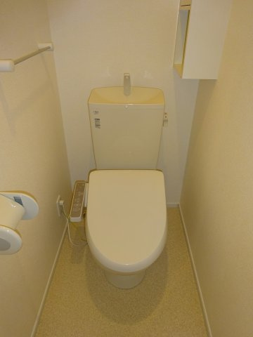 ステラ・フェリーチェのトイレ|コンパクトで使いやすいトイレです