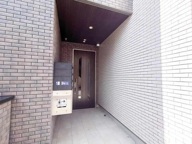 アローズ王子神谷のエントランス|こちらが入口です☆