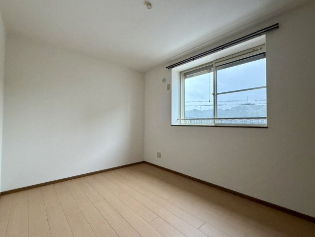 【洋室】