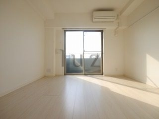 ガーラプレシャス川崎の居間・リビング