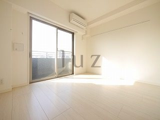 ガーラプレシャス川崎の居間・リビング