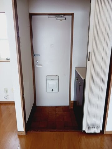ゆったりとした玄関です