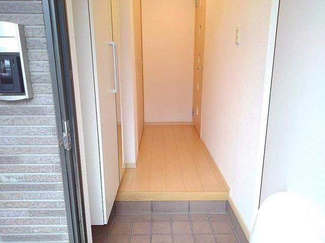 ゆったりとした玄関です