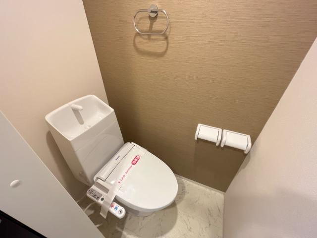 シャワー付トイレ